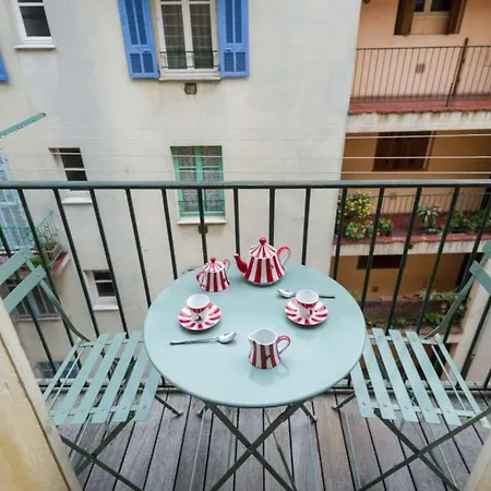 Apartment Balcony In Vieux 500m From The Beach Nice