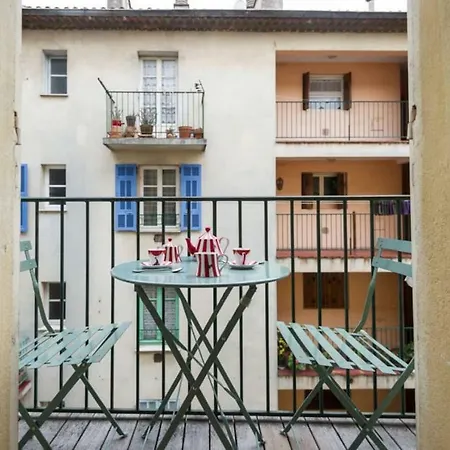 Balcony In Vieux 500m From The Beach דירה *